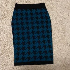 Saber tooth print skirt